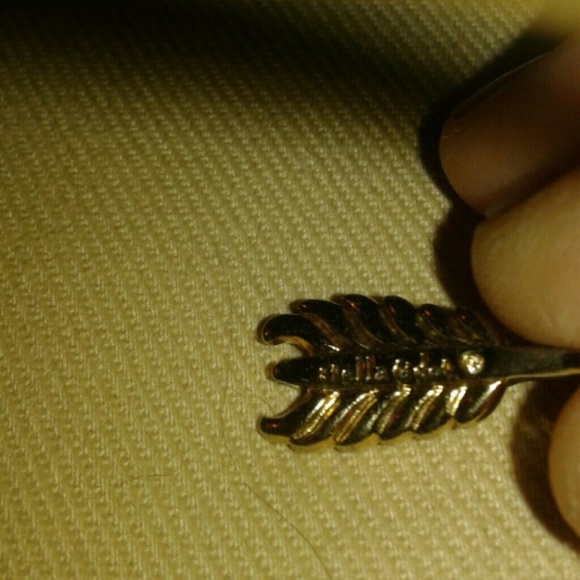 SALE! Nwot Stella & dot gold tone bracelet - Picture 3 of 6